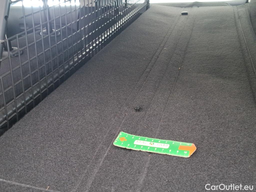  Citroen  C3  Société Feel 1.5 BlueHDI 100CV BVM6 E6dT #25