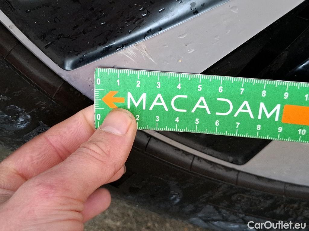  Mercedes  A-Klasse MERCEDES-BENZ Classe A Compact  2018 5P  Berline A 250 e Business Line 8GDCT #39