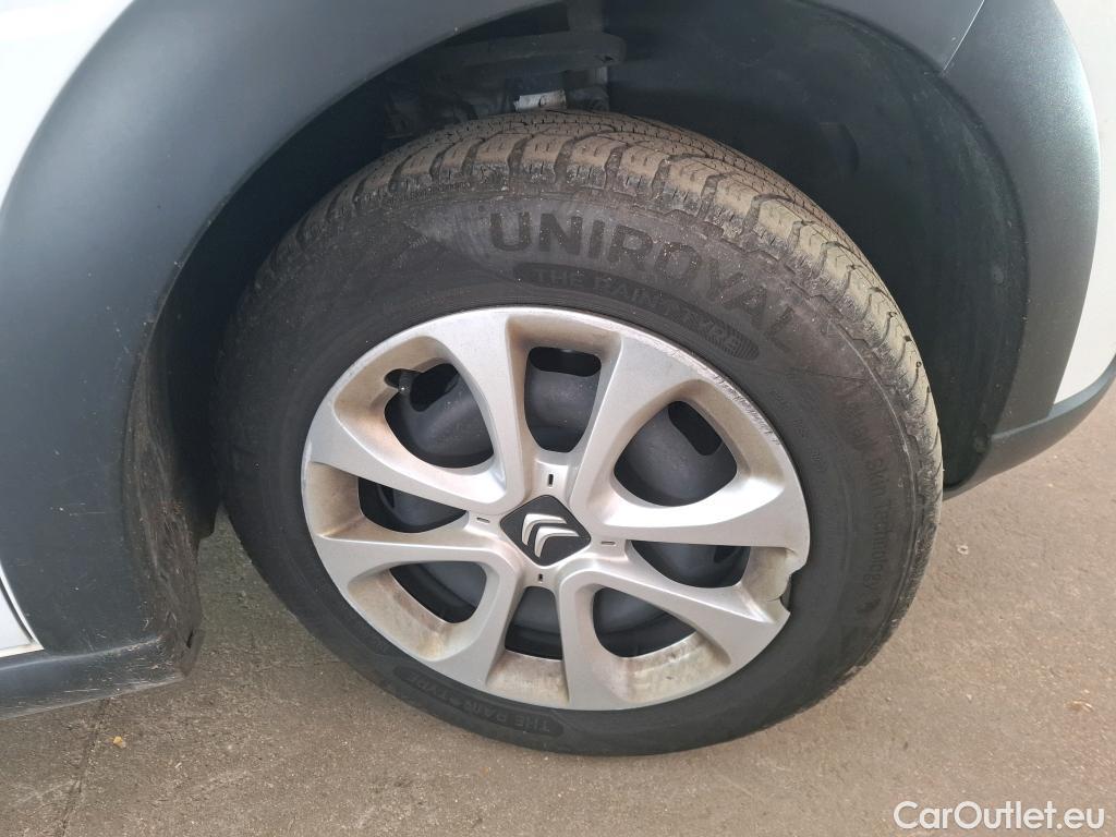  Citroen  C3  Société Feel 1.5 BlueHDI 100CV BVM6 E6dT #20