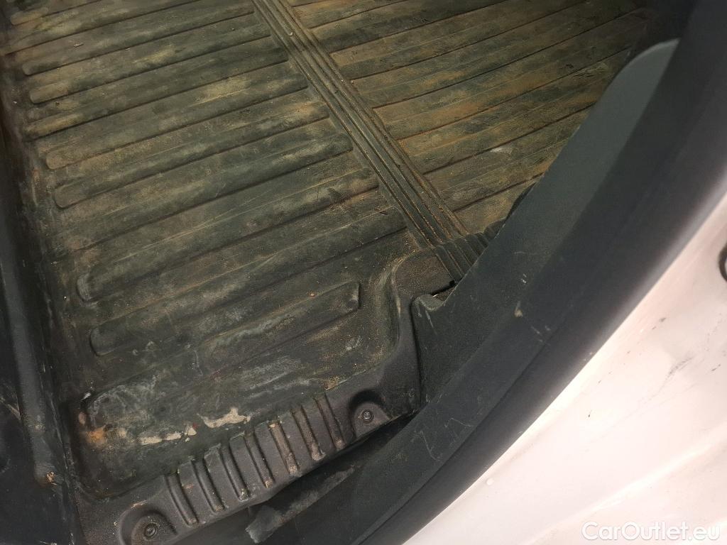  Citroen  C3 CITROEN  Société / 2020 / 5P / Berline / VU BlueHDi 100 S&S BVM6 Feel #8