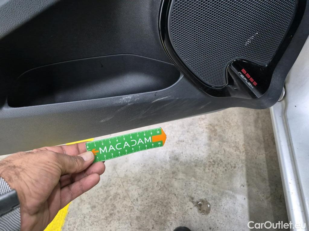  Renault  Clio  IV Business 1.5 dCi 90CV BVM5 E6 #9