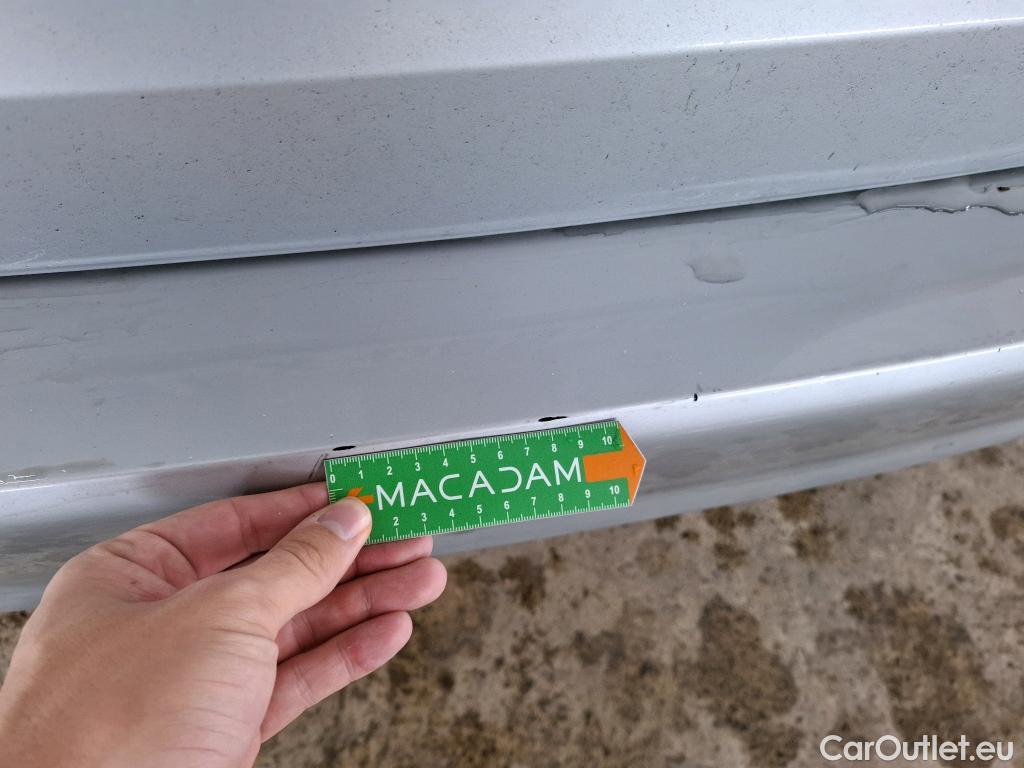  Bmw  Serie 3 Série 3 Touring 318 d Lounge 2.0 150CV BVA8 E6d #24