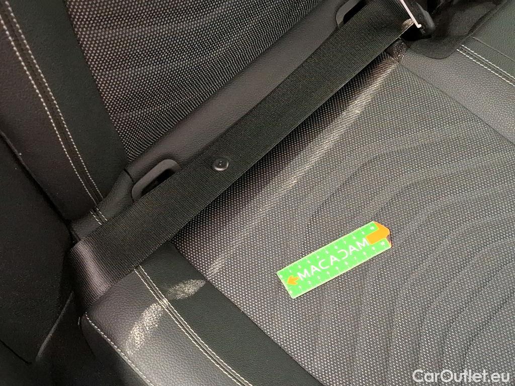  Mercedes  A-Klasse MERCEDES-BENZ Classe A Compact  2018 5P  Berline A 250 e Business Line 8GDCT #45