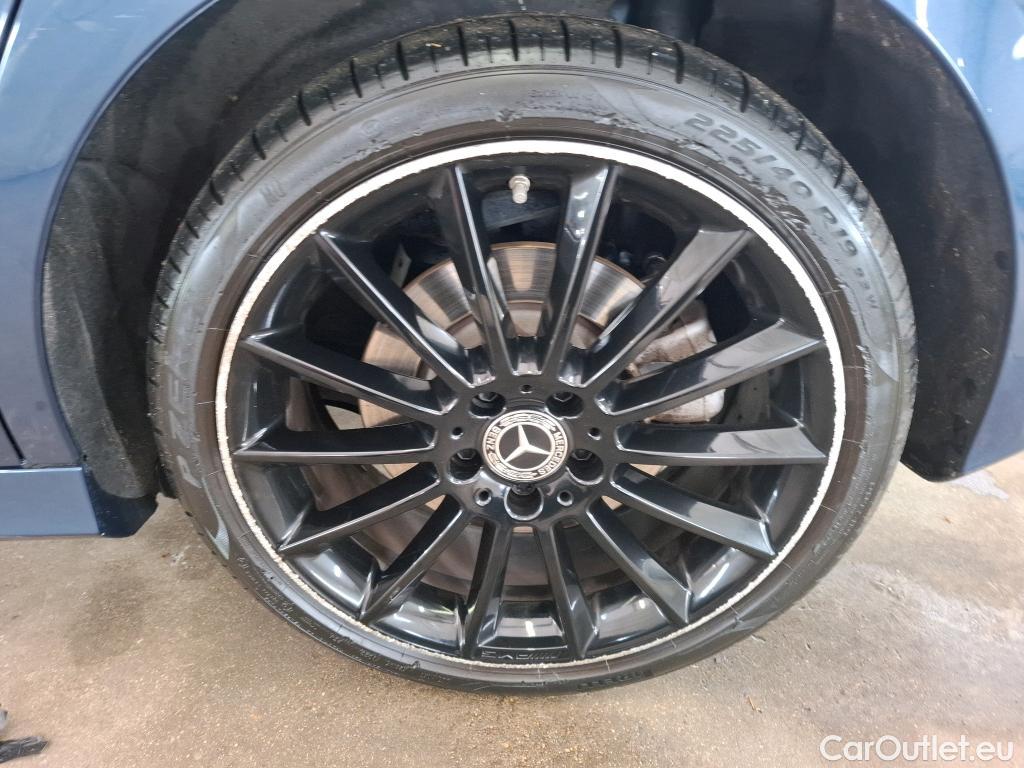  Mercedes  A-Klasse MERCEDES-BENZ Classe A Compact / 2018 / 5P / Berline A 250 e AMG Line 8G-DCT #22