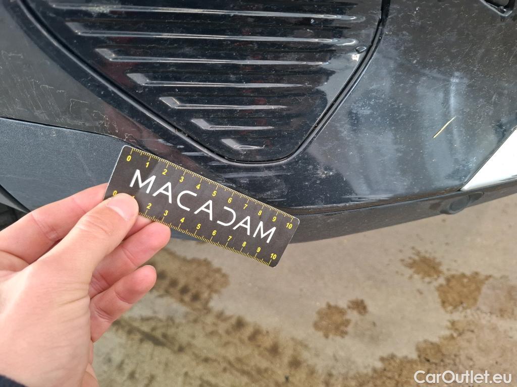  Peugeot  5008  GT Line 1.5 HDi 130CV BVA8 7 Sieges E6dT #9