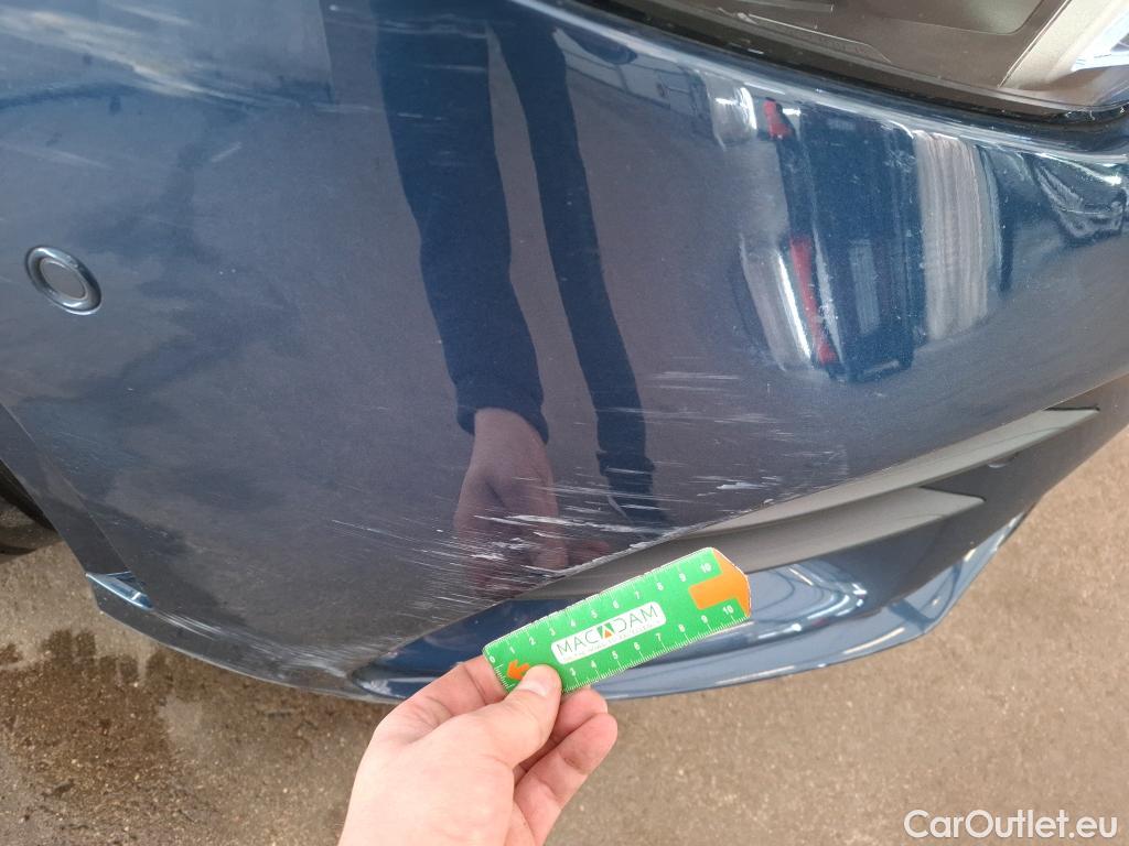  Mercedes  A-Klasse MERCEDES-BENZ Classe A Compact / 2018 / 5P / Berline A 250 e AMG Line 8G-DCT #9