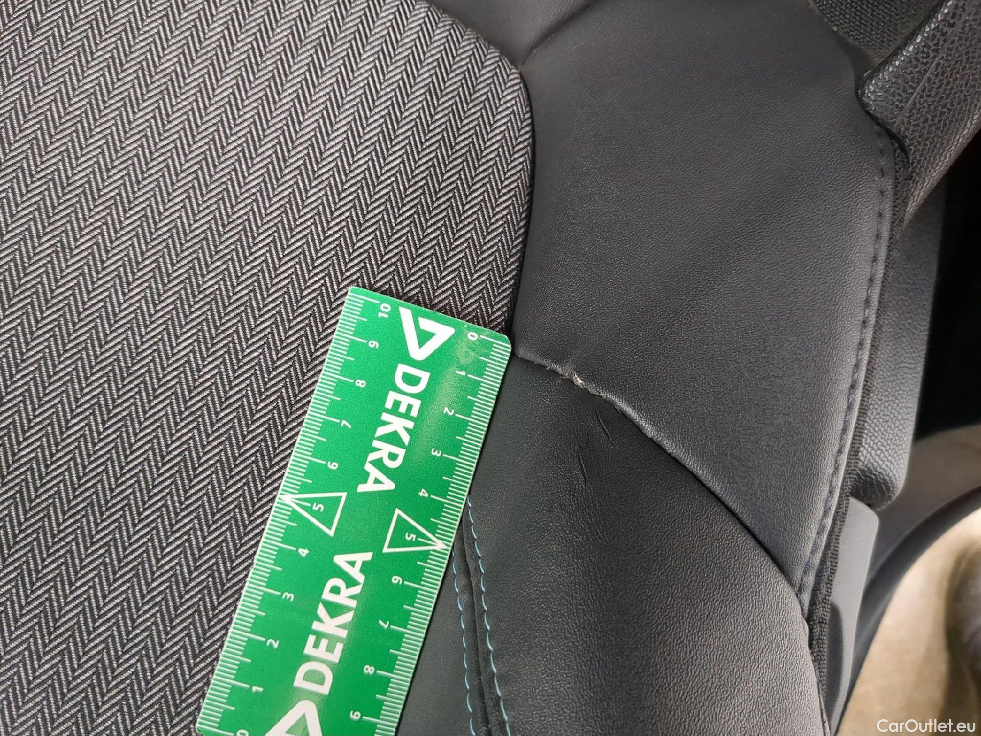  Peugeot  3008  II Allure Pack 1.5 HDi 130CV BVA8 E6d #2