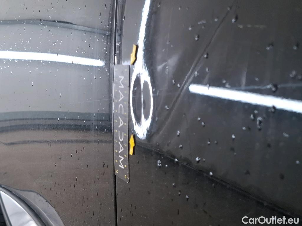  Peugeot  5008  GT Line 1.5 HDi 130CV BVA8 7 Sieges E6dT #2