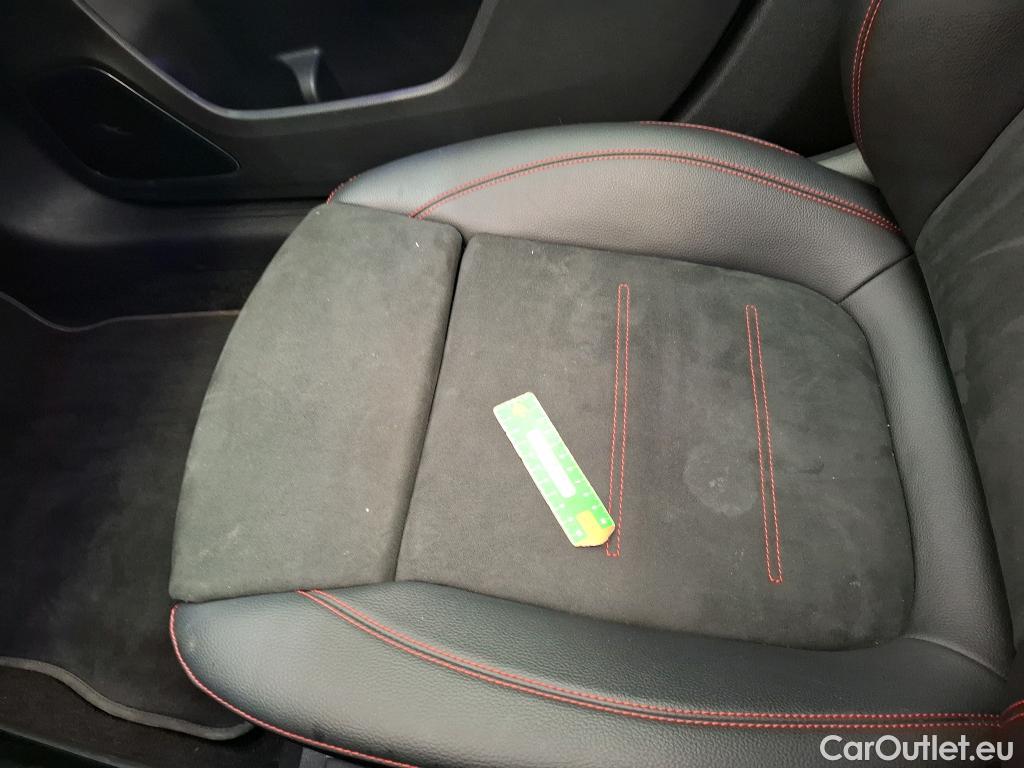  Mercedes  A-Klasse MERCEDES-BENZ Classe A Compact / 2018 / 5P / Berline A 250 e AMG Line 8G-DCT #60