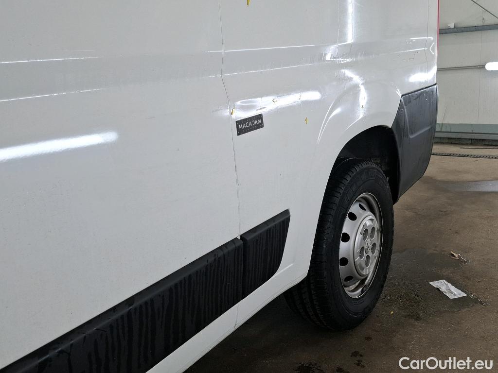  Peugeot  Boxer PEUGEOT  / 2014 / 4P / Fourgon tôlé BlueHDi S&S 165 PREMIUM 335 L2H2 #2