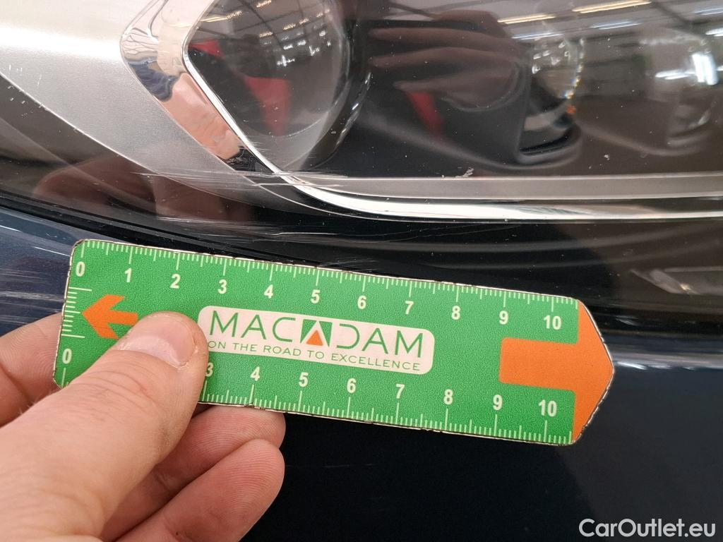  Mercedes  A-Klasse MERCEDES-BENZ Classe A Compact / 2018 / 5P / Berline A 250 e AMG Line 8G-DCT #58