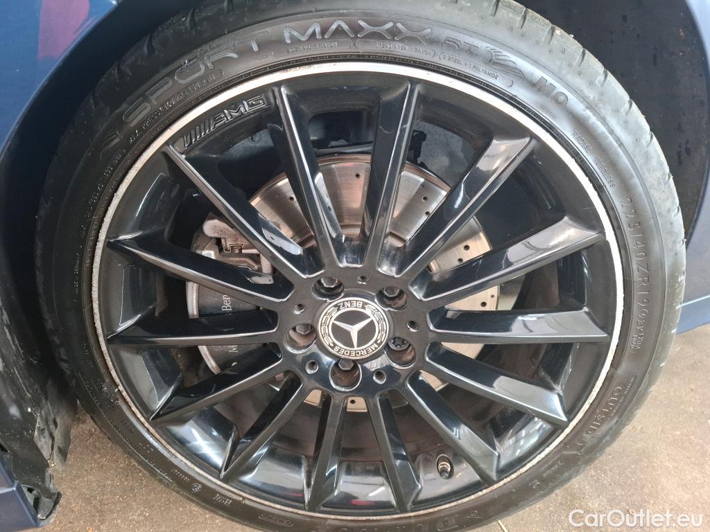  Mercedes  A-Klasse MERCEDES-BENZ Classe A Compact / 2018 / 5P / Berline A 250 e AMG Line 8G-DCT #43