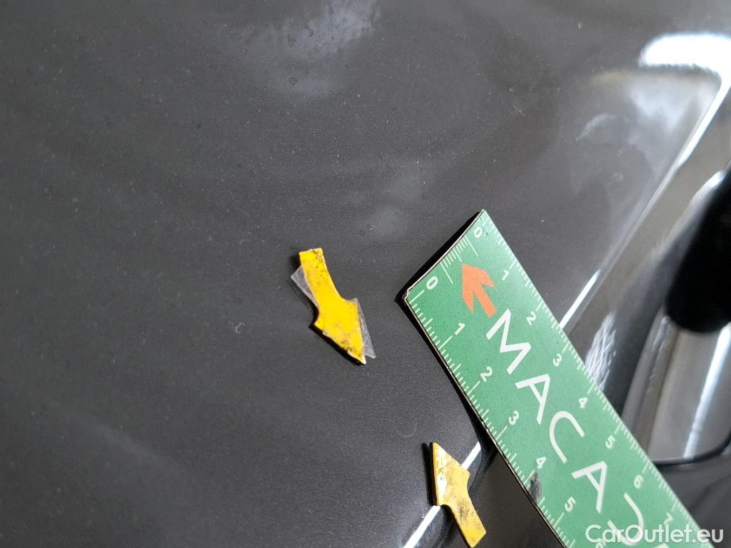  Mercedes  GLC MERCEDES-BENZ  / 2022 / 5P / SUV  300 e Business Line 4MATIC #20