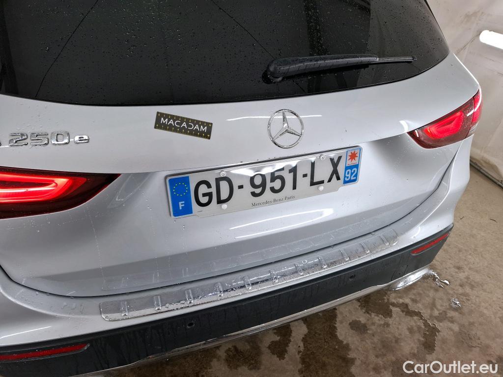  Mercedes  GLA MERCEDES-BENZ  / 2020 / 5P / SUV 1.3  250 e BUSINESS LINE DCT #52
