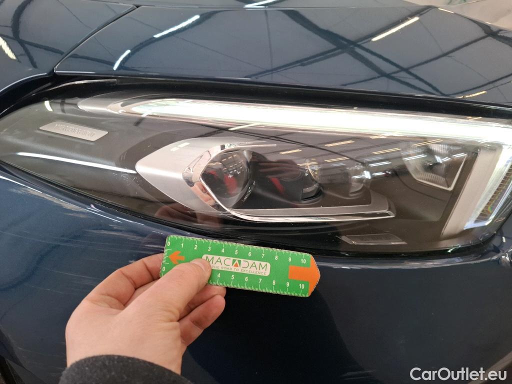  Mercedes  A-Klasse MERCEDES-BENZ Classe A Compact / 2018 / 5P / Berline A 250 e AMG Line 8G-DCT #57