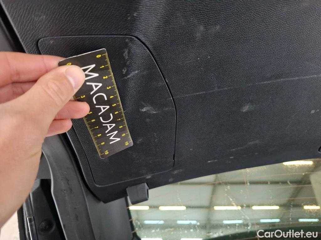  Peugeot  3008  Allure Pack 1.5 HDi 130CV BVA8 E6d #40