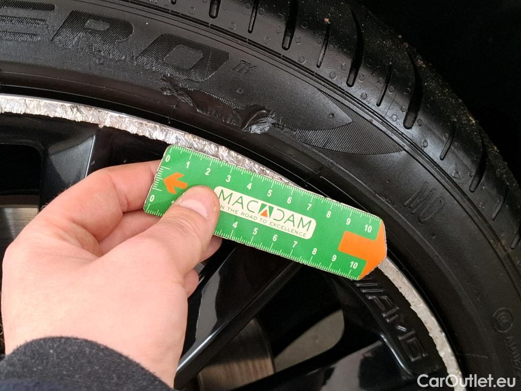  Mercedes  A-Klasse MERCEDES-BENZ Classe A Compact / 2018 / 5P / Berline A 250 e AMG Line 8G-DCT #33