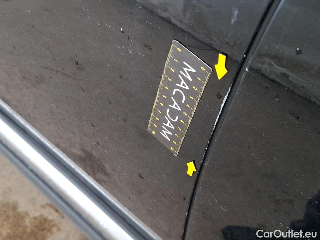  Peugeot  5008  GT Line 1.5 HDi 130CV BVA8 7 Sieges E6dT #41