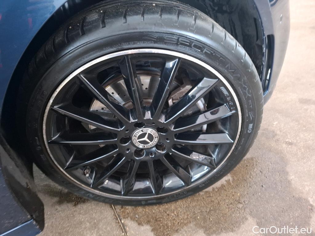  Mercedes  A-Klasse MERCEDES-BENZ Classe A Compact / 2018 / 5P / Berline A 250 e AMG Line 8G-DCT #27