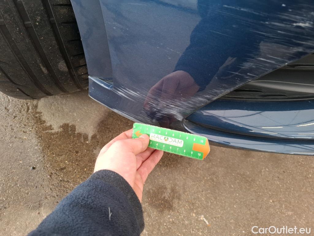  Mercedes  A-Klasse MERCEDES-BENZ Classe A Compact / 2018 / 5P / Berline A 250 e AMG Line 8G-DCT #11