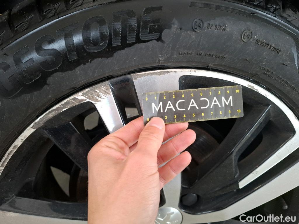  Peugeot  5008  GT Line 1.5 HDi 130CV BVA8 7 Sieges E6dT #22