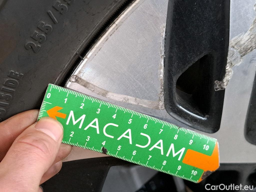  Mercedes  GLC MERCEDES-BENZ  / 2022 / 5P / SUV  300 e Business Line 4MATIC #4