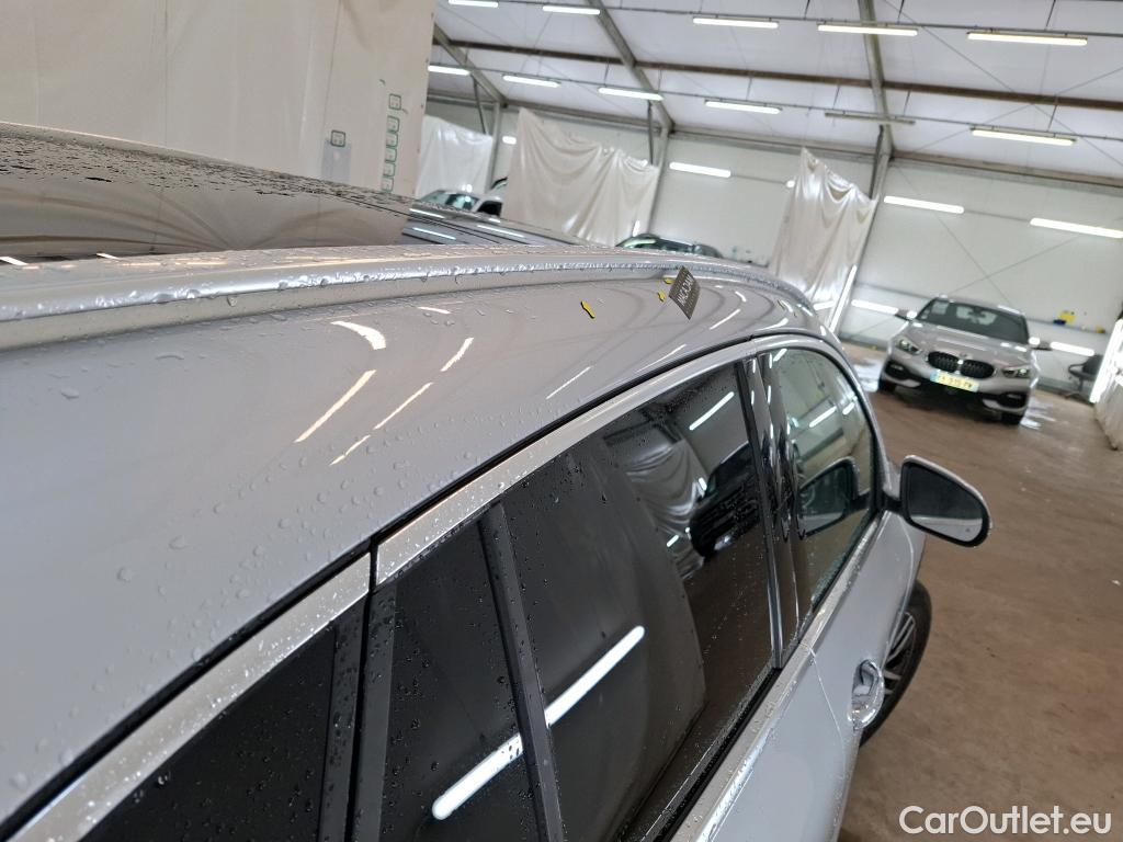  Mercedes  GLA MERCEDES-BENZ  / 2020 / 5P / SUV 1.3  250 e BUSINESS LINE DCT #60