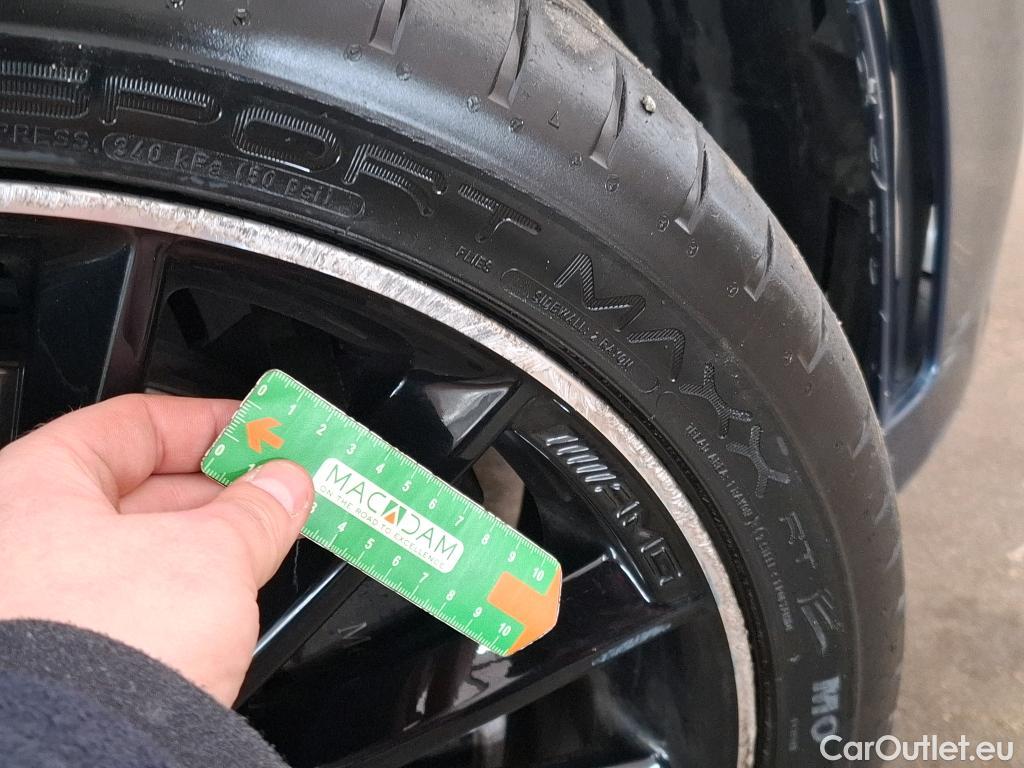  Mercedes  A-Klasse MERCEDES-BENZ Classe A Compact / 2018 / 5P / Berline A 250 e AMG Line 8G-DCT #41