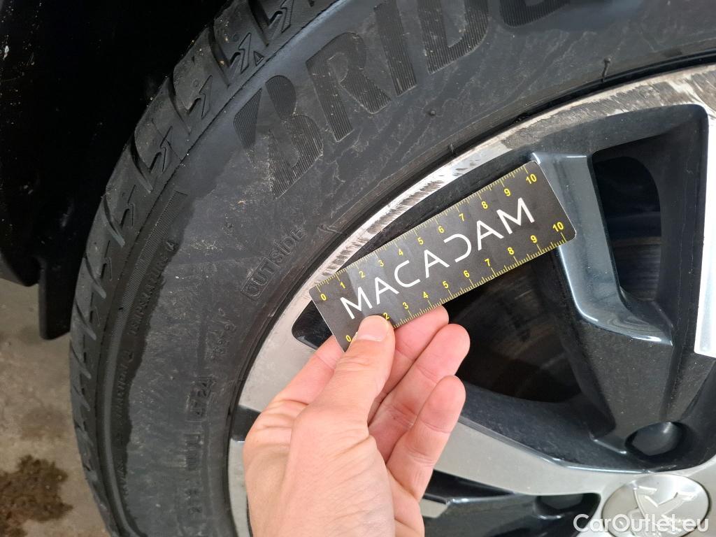  Peugeot  5008  GT Line 1.5 HDi 130CV BVA8 7 Sieges E6dT #20