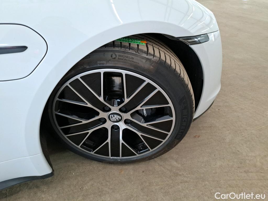  Porsche  Taycan  93kWh BVA #3