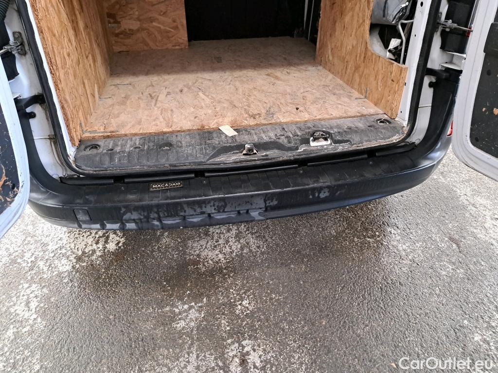  Renault  Kangoo  Express Grand Confort (L1) 1.5 dCi 90CV BVM5 E6 #9