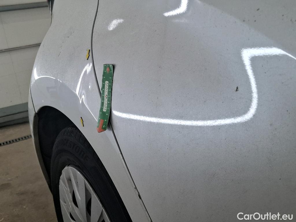  Toyota  Yaris TOYOTA  Hybride / 2019 / 5P / Berline Hybride 116h France Business #18