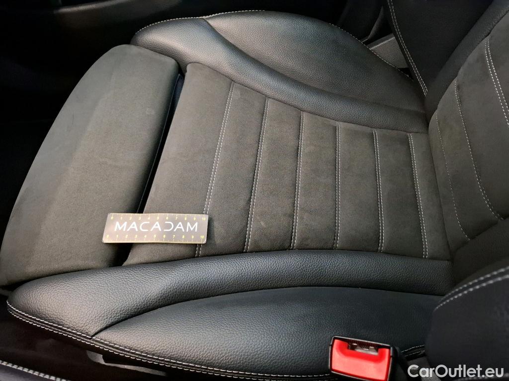  Mercedes  G-Klasee MERCEDES-BENZ GLC Coupe / 2019 / 5P / Coupé GLC 300 de Business Line 4Matic #7