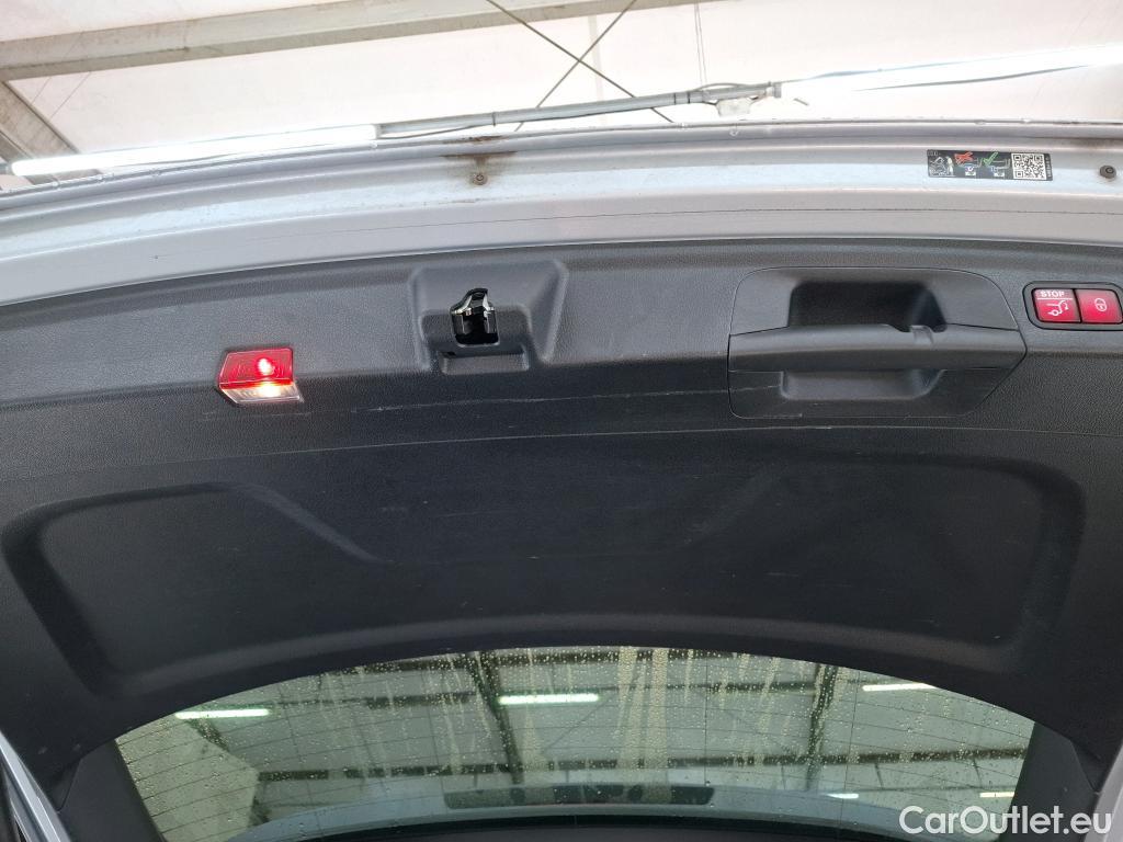  Mercedes  G-Klasee MERCEDES-BENZ GLE / 2020 / 5P / SUV GLE 350 de 4MATIC AMG Line #6