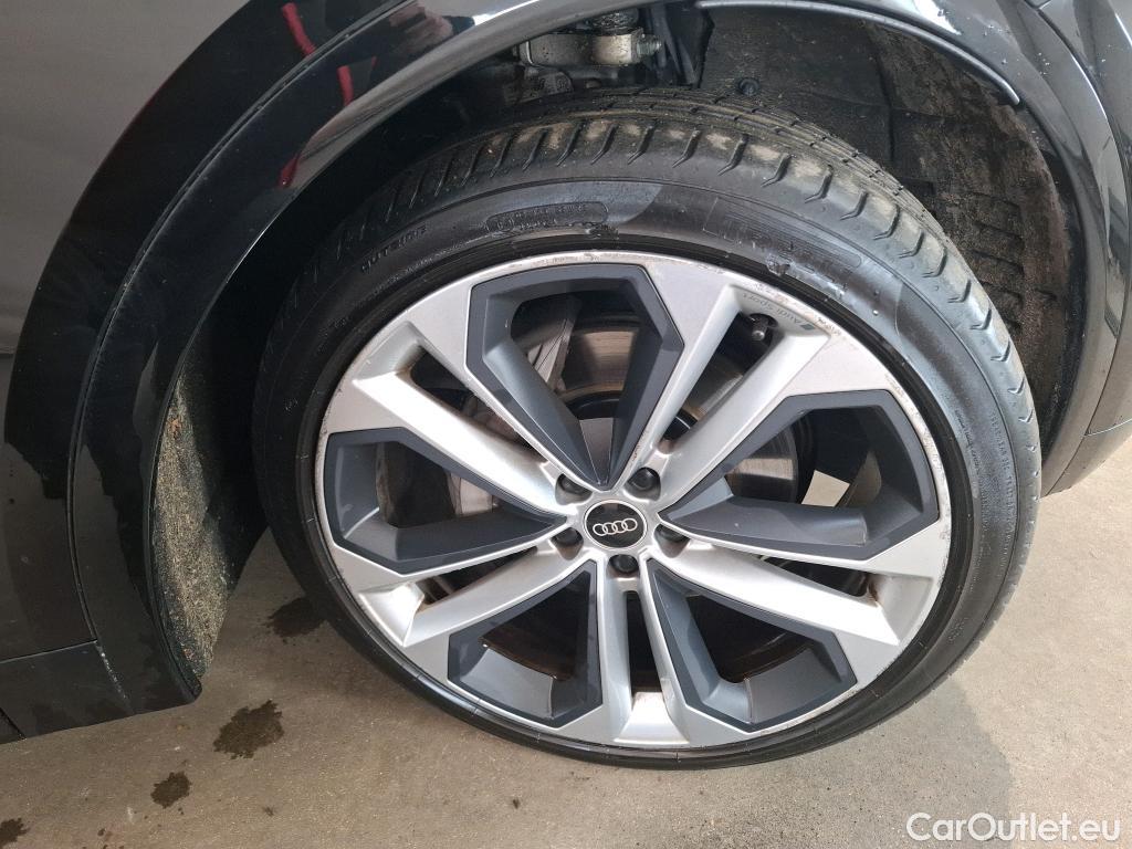 Audi  Q5 AUDI  / 2020 / 5P / SUV 50 TFSI e 299 QTT S TRONIC 7 AVUS #4
