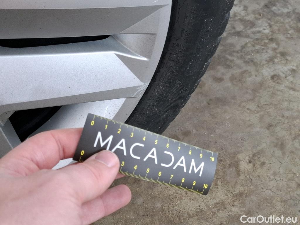  Renault  Clio  V Business 1.6 E-TECH Hybrid 140CV BVA6 E6d #16