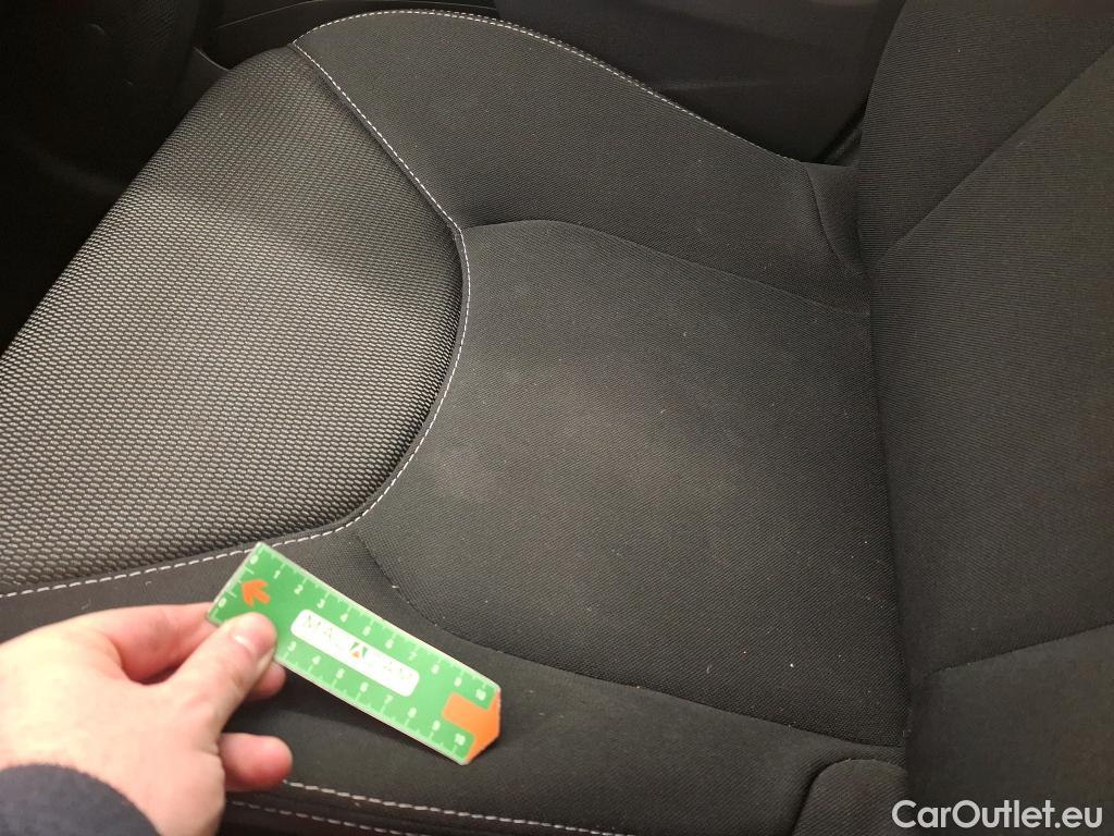  Renault  Clio RENAULT  Société VU 5p Berline Air dCi 75 #19