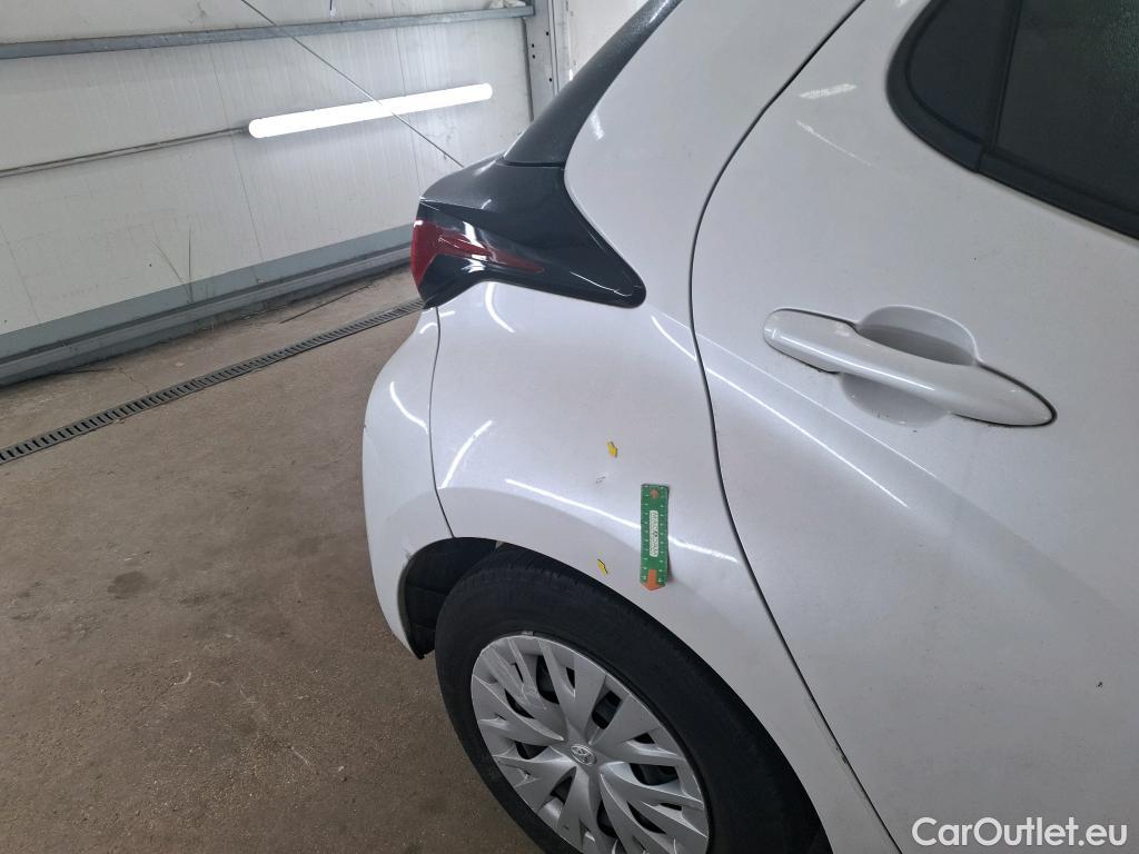  Toyota  Yaris TOYOTA  Hybride / 2019 / 5P / Berline Hybride 116h France Business #14