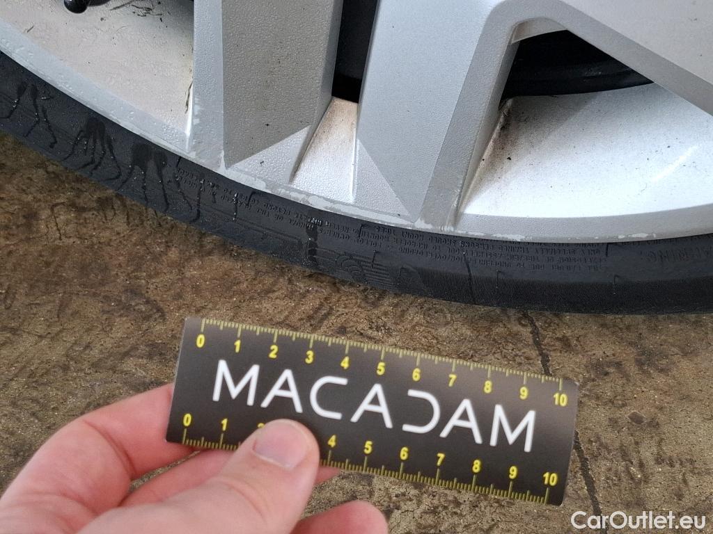  Renault  Clio  V Business 1.6 E-TECH Hybrid 140CV BVA6 E6d #11