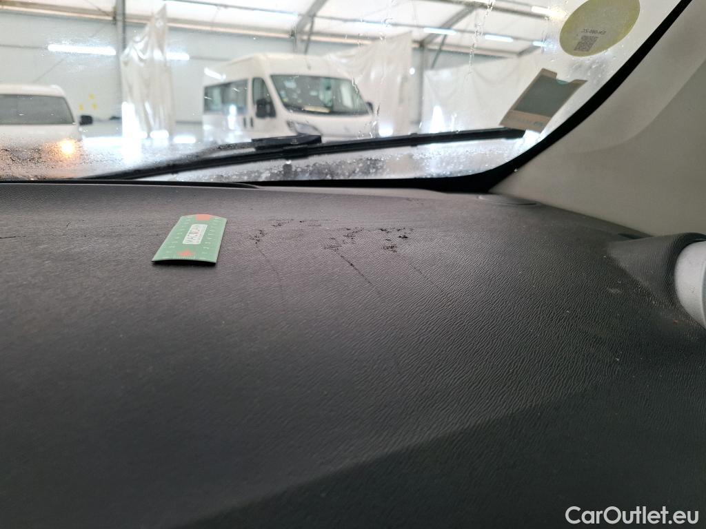  Renault  Kangoo  Zen 1.5 dCi 75CV BVM5 E6 #12