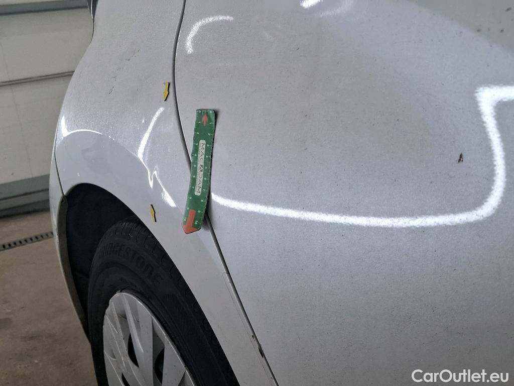  Toyota  Yaris TOYOTA  Hybride / 2019 / 5P / Berline Hybride 116h France Business #17