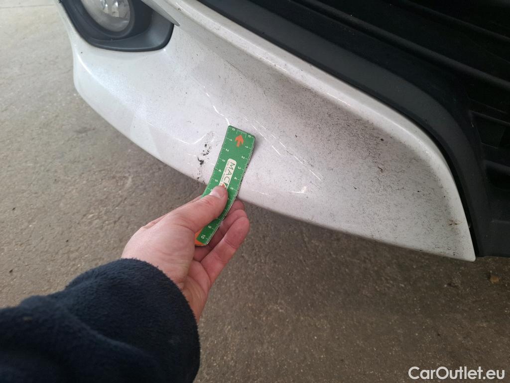  Toyota  Yaris TOYOTA  Hybride / 2019 / 5P / Berline Hybride 116h France Business #28