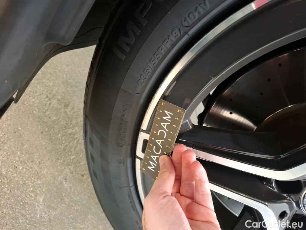  Mercedes  G-Klasee MERCEDES-BENZ GLC Coupe / 2019 / 5P / Coupé GLC 300 de Business Line 4Matic #5