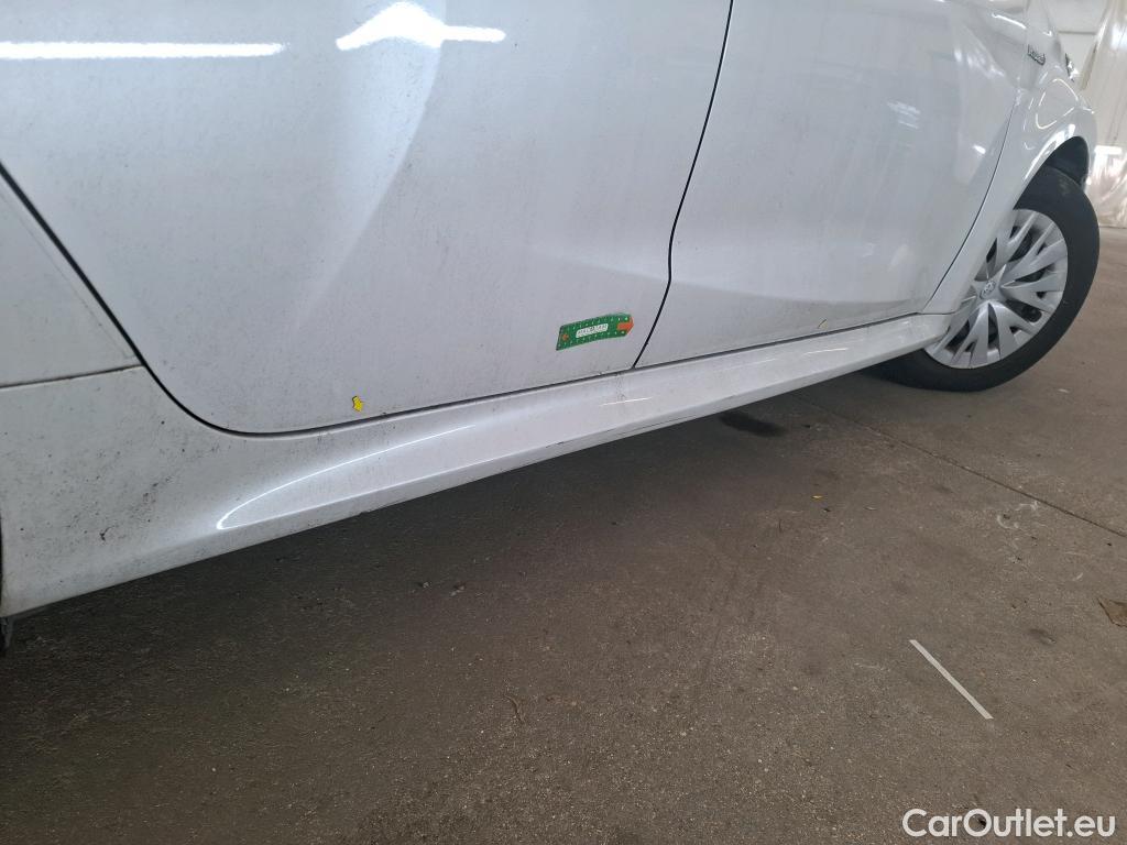  Toyota  Yaris TOYOTA  Hybride / 2019 / 5P / Berline Hybride 116h France Business #40