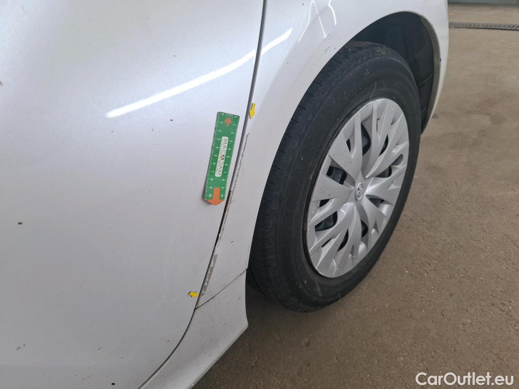  Toyota  Yaris TOYOTA  Hybride / 2019 / 5P / Berline Hybride 116h France Business #2