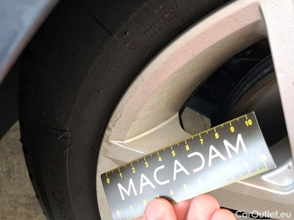  Renault  Clio  V Business 1.6 E-TECH Hybrid 140CV BVA6 E6d #10