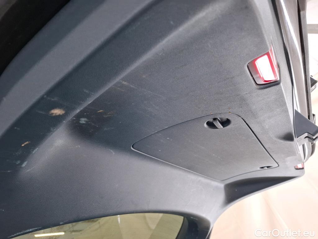  Porsche  Cayenne PORSCHE  Coupé / 2019 / 5P / SUV  E-Hybrid Coupé #3