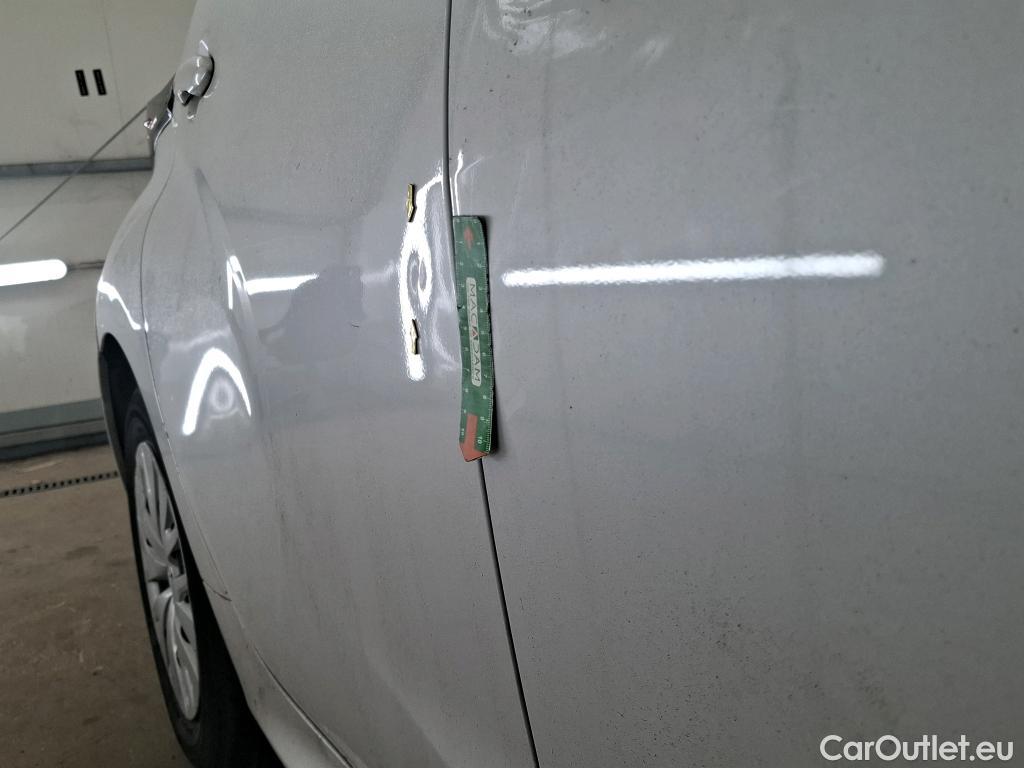  Toyota  Yaris TOYOTA  Hybride / 2019 / 5P / Berline Hybride 116h France Business #7