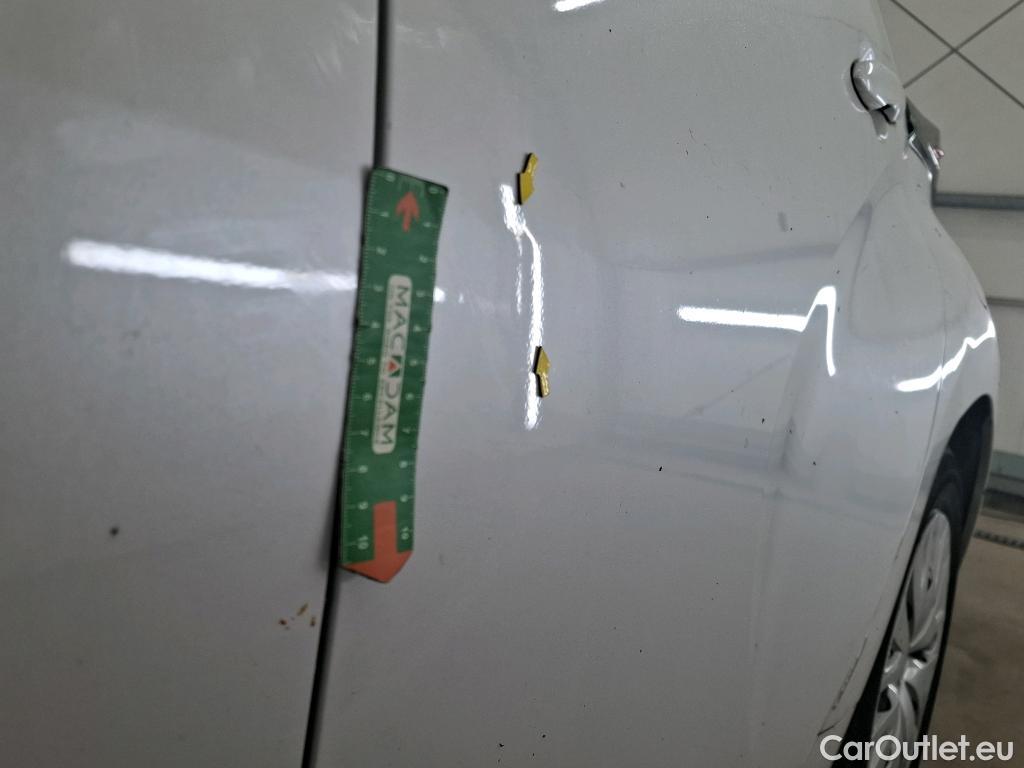  Toyota  Yaris TOYOTA  Hybride / 2019 / 5P / Berline Hybride 116h France Business #34