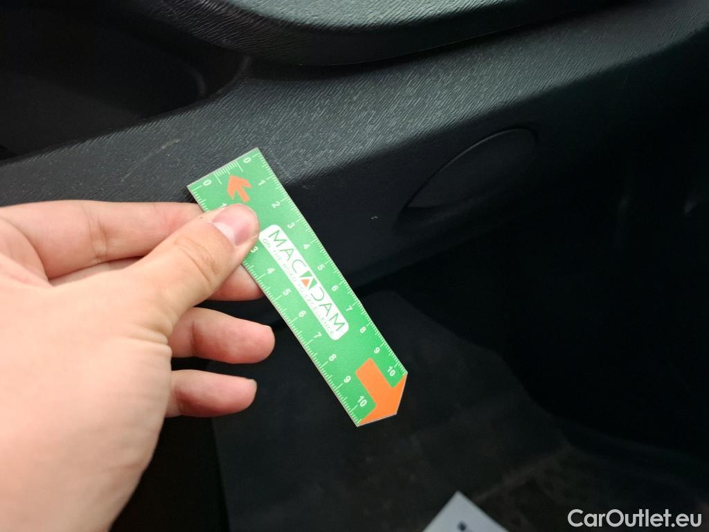  Renault  Kangoo  Zen 1.5 dCi 75CV BVM5 E6 #25